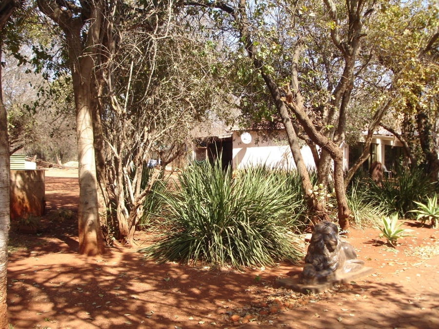 Commercial Property for Sale in Kroondal North West